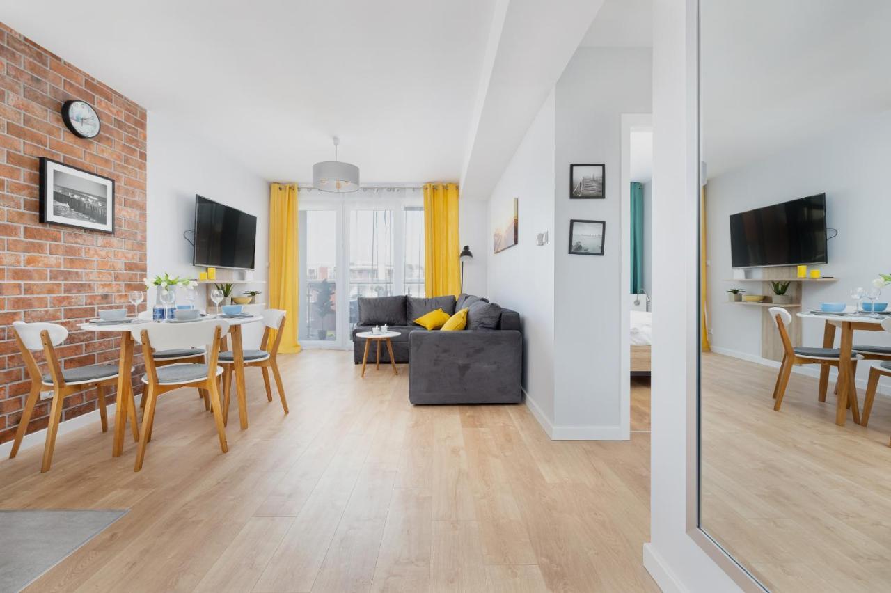 Apartment Klifowa Resort With Spa, Fitness & Kids Room By Noclegi Renters Rewal Eksteriør billede