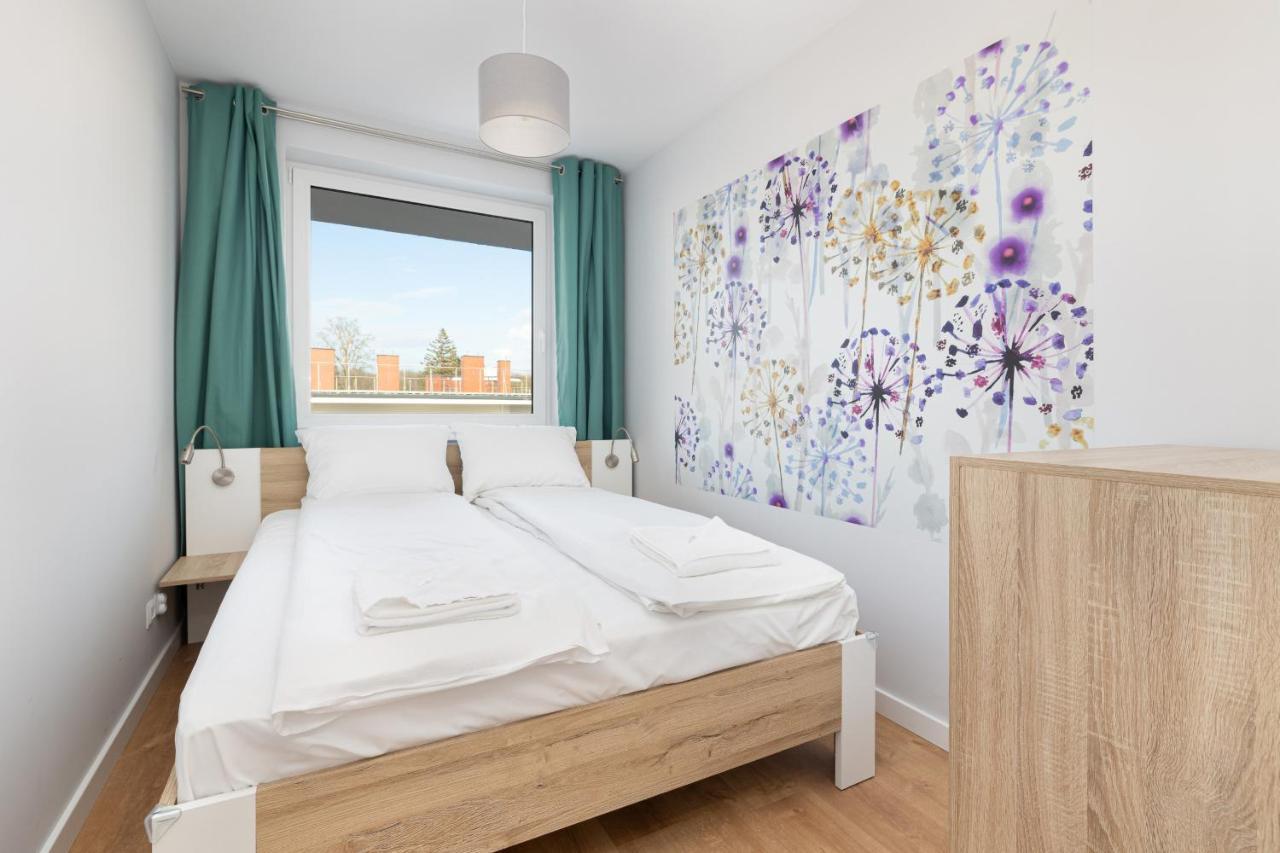 Apartment Klifowa Resort With Spa, Fitness & Kids Room By Noclegi Renters Rewal Eksteriør billede