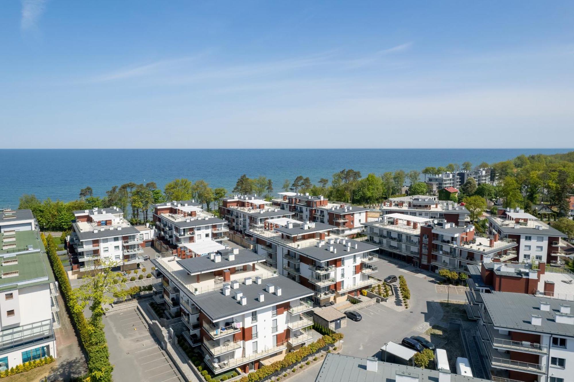 Apartment Klifowa Resort With Spa, Fitness & Kids Room By Noclegi Renters Rewal Eksteriør billede